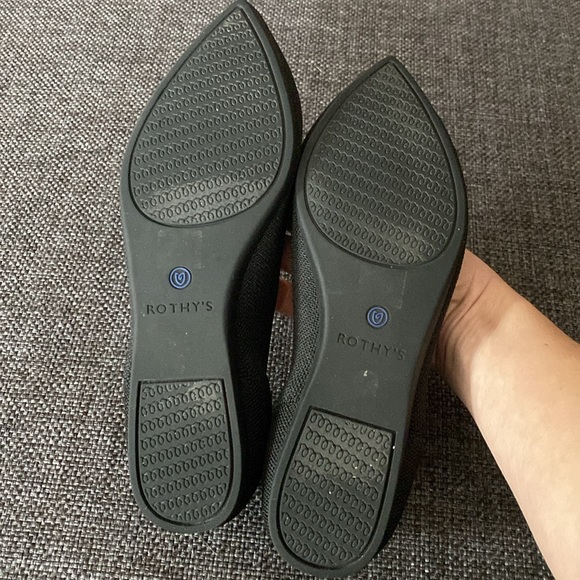 EUC Genuine Rothy’s The Point Women’s Size 6, Black Solid, Slip-on Pointed Flats - Picture 7 of 7